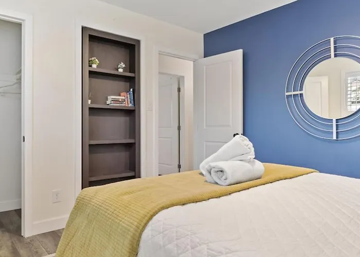 Just Listed Modern Classy 4 Bdrm Heart Of Oldtown * Scottsdale