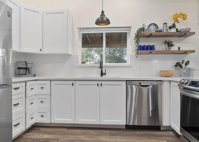 Holiday home Just Listed Modern Classy 4 Bdrm Heart Of Oldtown Scottsdale